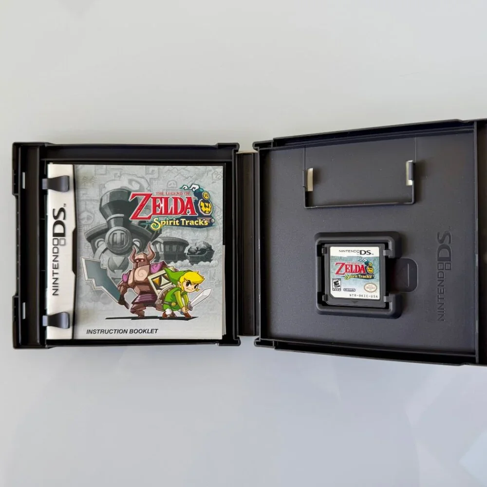 NINTENDO DS The Legend of Zelda Spirit Tracks Authentic CIB - Tested/Working